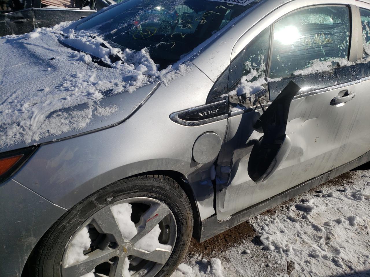 Photo 9 from auction – 2014 CHEVROLET VOLT with VIN 1G1RA6E43EU119964