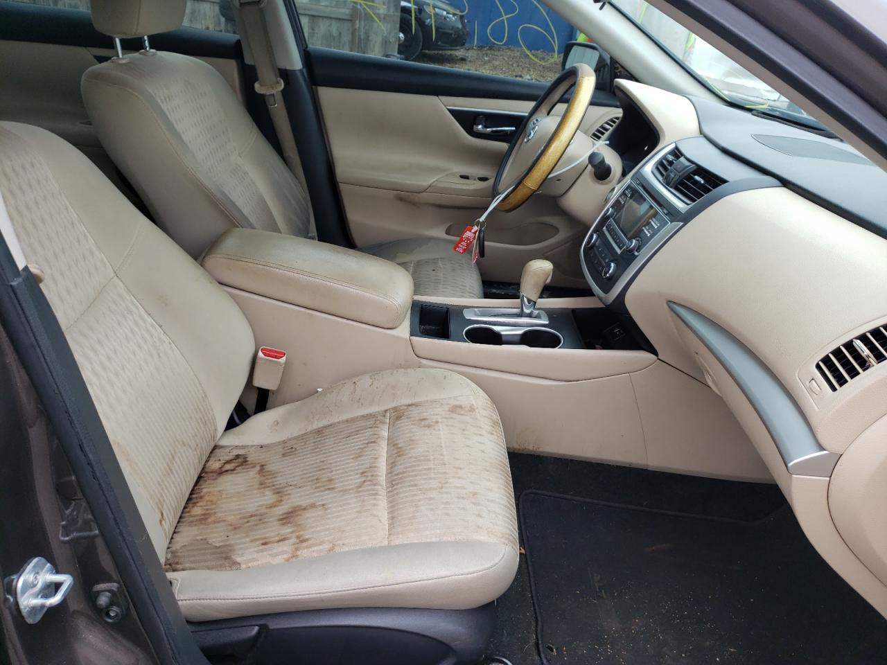 Photo 5 from auction – 2016 NISSAN ALTIMA 2.5 with VIN 1N4AL3AP5GN390699