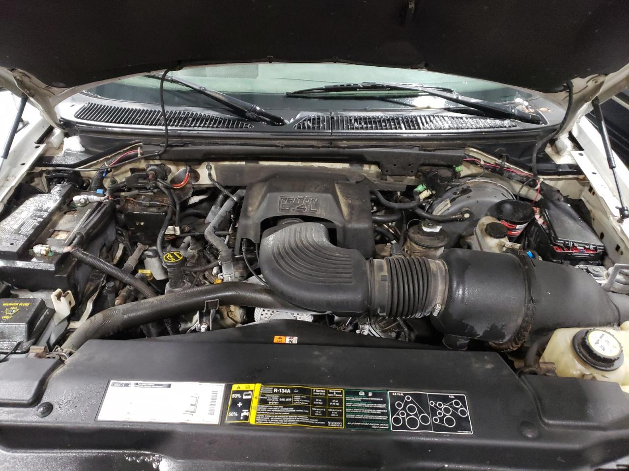 Photo 7 from auction – 2001 FORD F150 with VIN 2FTRX18LX1CA86449