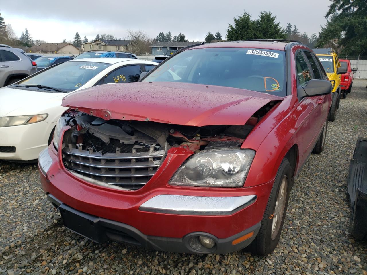 Photo 2 from auction – 2004 CHRYSLER PACIFICA with VIN 2C8GF68484R301875
