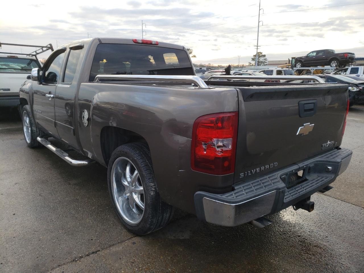 Photo 3 from auction – 2008 CHEVROLET SILVERADO with VIN 2GCEC19J781212313