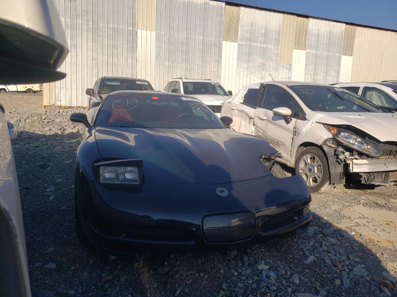 CHEVROLET CORVETTE 2002 with VIN 1G1YY22G725110754 - Photo from auction