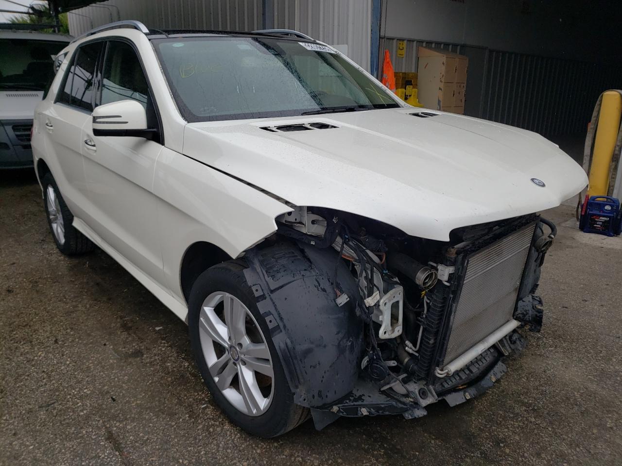MERCEDES-BENZ ML 350 BLU 2014 with VIN 4JGDA2EB5EA335367 - Photo from auction