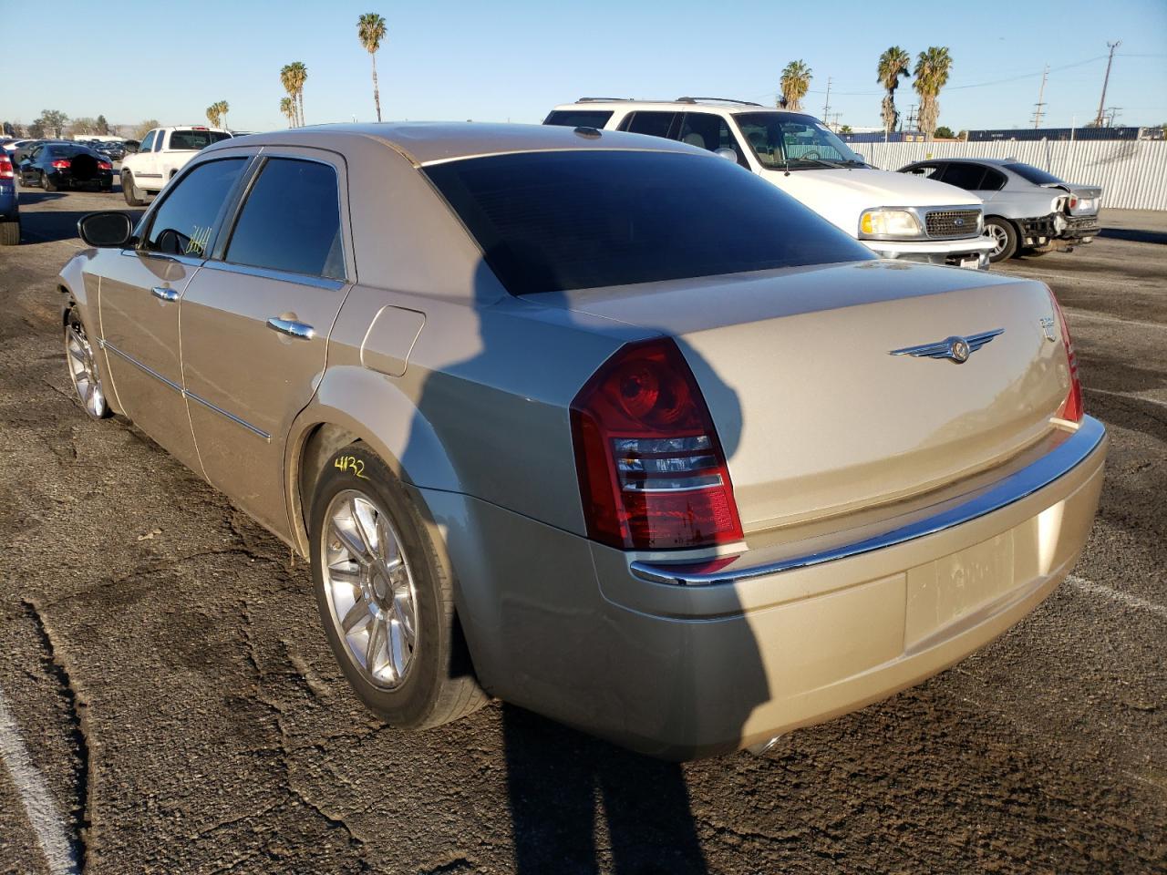 Photo 3 from auction – 2006 CHRYSLER 300C with VIN 2C3KA63H56H534534