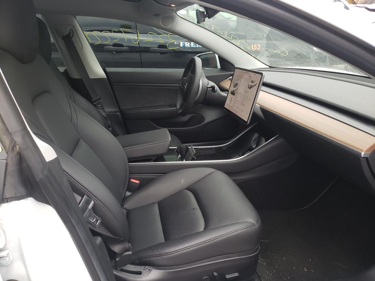 Photo 5 from auction – 2019 TESLA MODEL 3 with VIN 5YJ3E1EA0KF474931