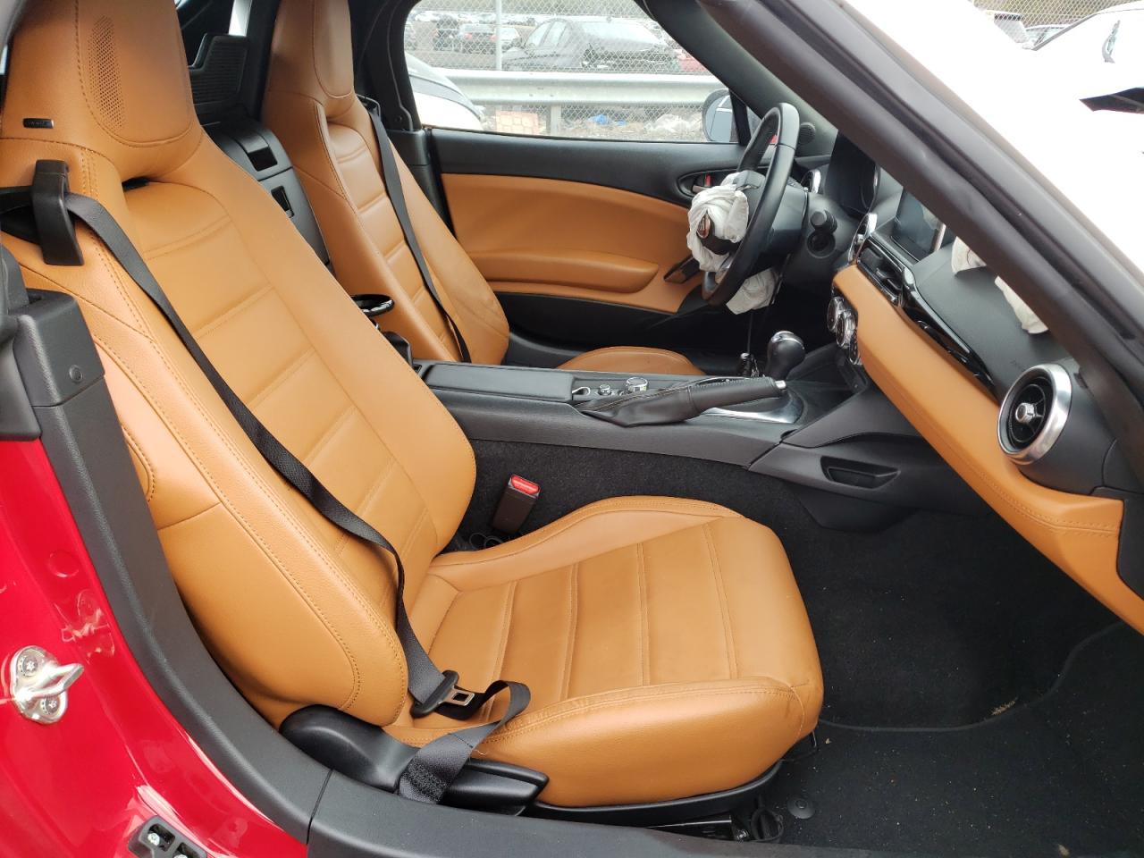 Photo 5 from auction – 2018 FIAT 124 SPIDER with VIN JC1NFAEKXJ0138485