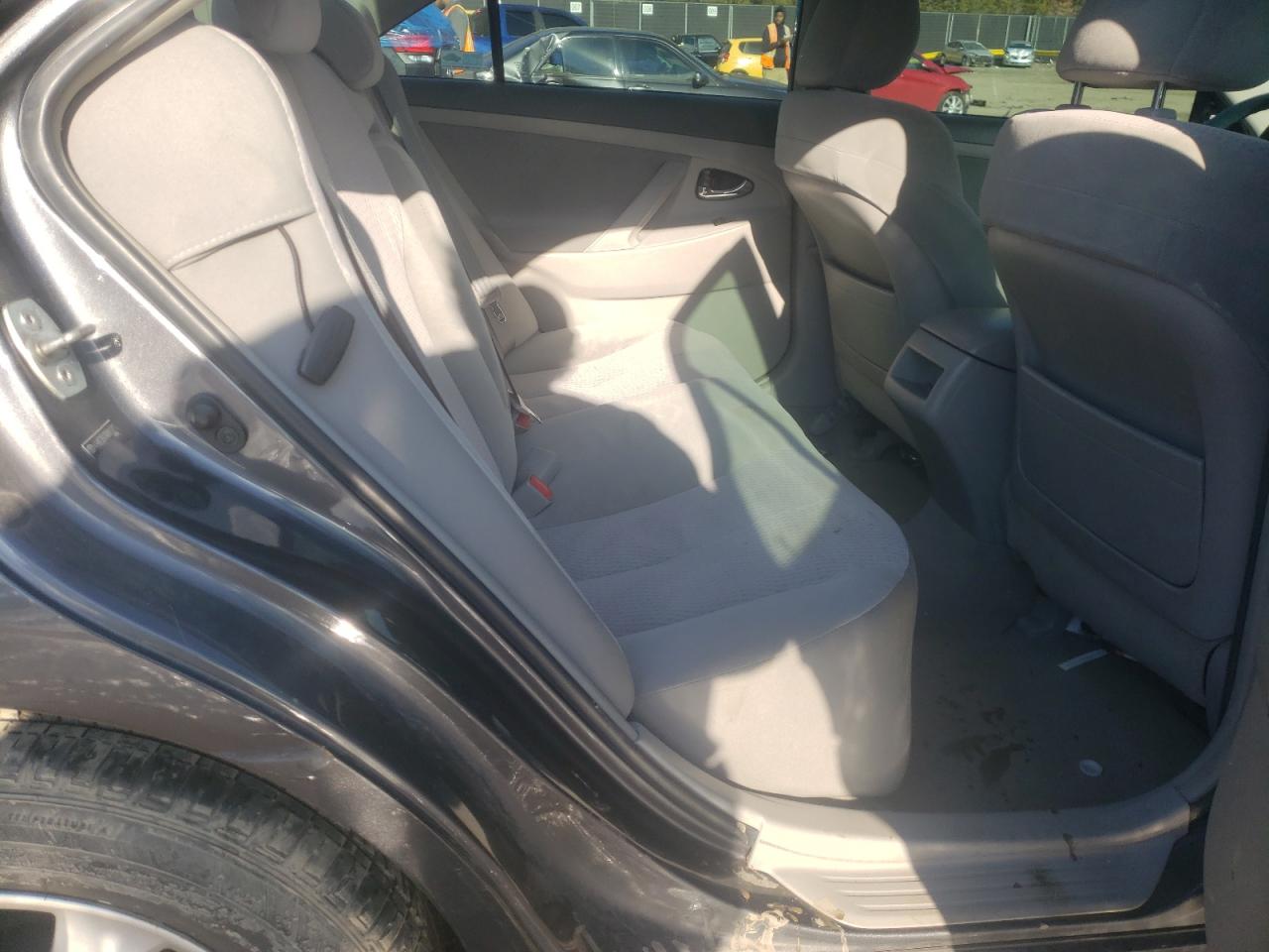 Photo 6 from auction – 2010 TOYOTA CAMARY with VIN 4T4BF3EK7AR081271