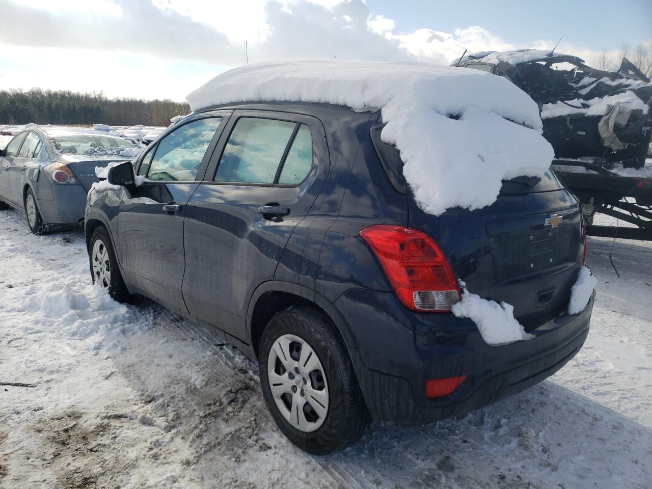 Photo 3 from auction – 2018 CHEVROLET TRAX LS with VIN 3GNCJKSB4JL153660