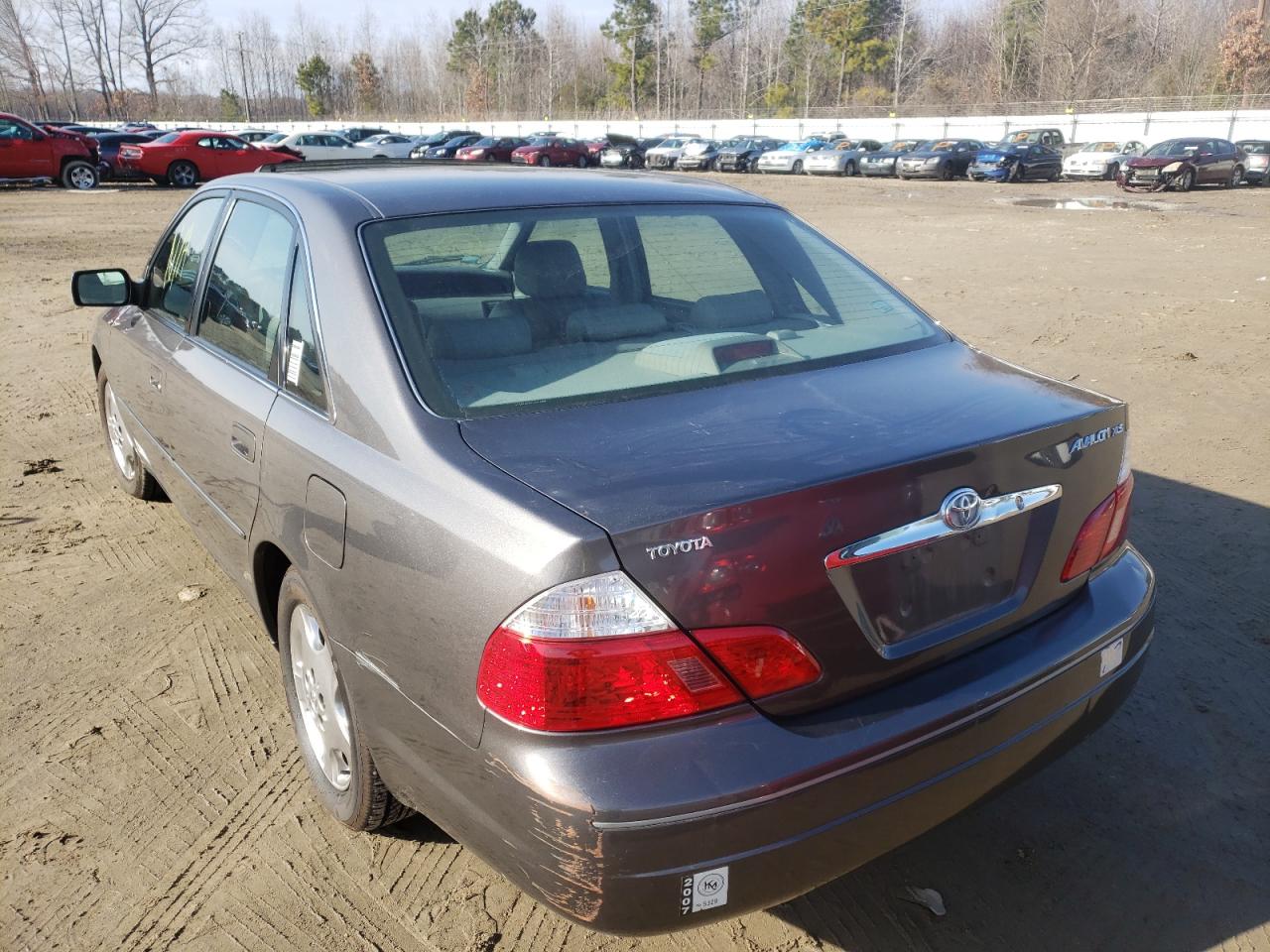 Photo 3 from auction – 2003 TOYOTA AVALON XL with VIN 4T1BF28B43U283858