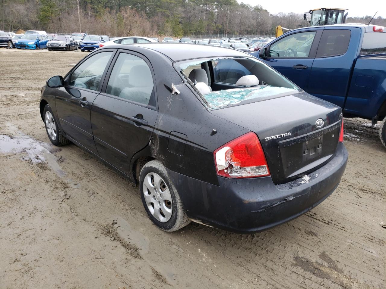 Photo 3 from auction – 2008 KIA SPECTRA EX with VIN KNAFE122685574954