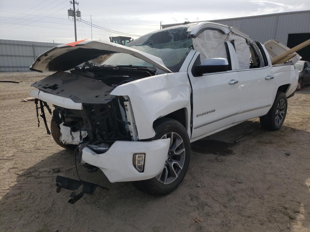 Photo 2 from auction – 2018 CHEVROLET SILVERADO with VIN 3GCUKSEC7JG416683