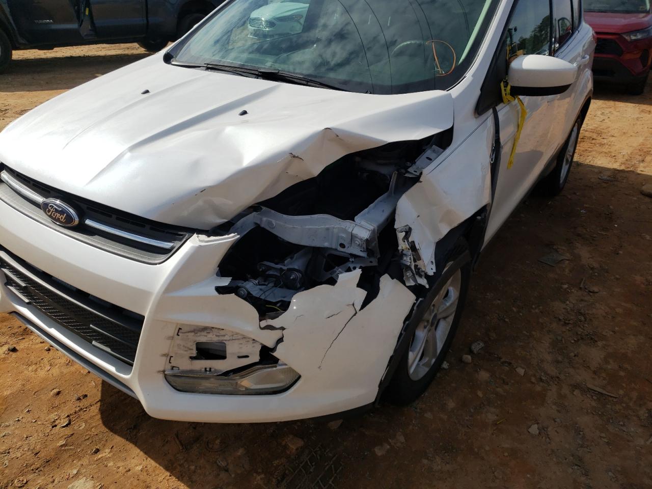 Photo 9 from auction – 2014 FORD ESCAPE SE with VIN 1FMCU0GX4EUE06394