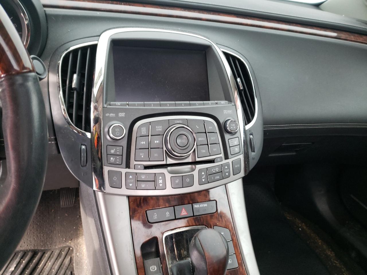 Photo 9 from auction – 2012 BUICK LACROSSE T with VIN 1G4GJ5E35CF113886