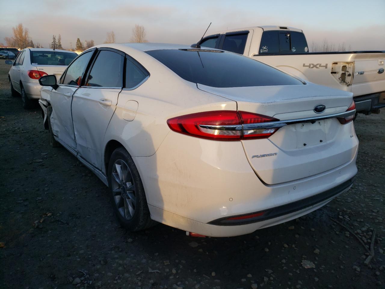 Photo 3 from auction – 2017 FORD FUSION SE with VIN 3FA6P0H77HR356132
