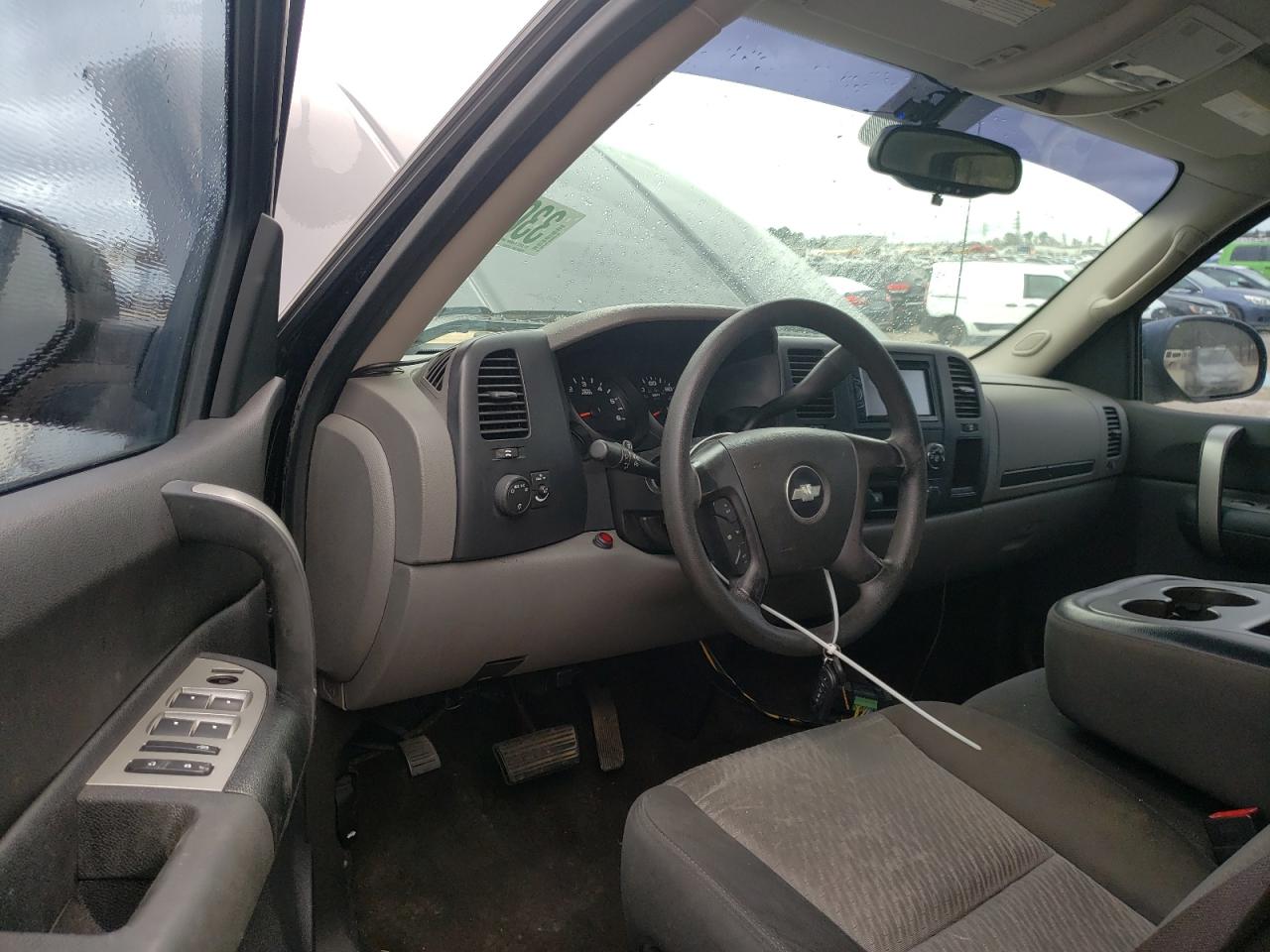 Photo 9 from auction – 2008 CHEVROLET SILVERADO with VIN 2GCEC13C981326582