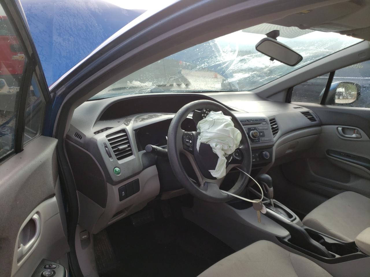 Photo 9 from auction – 2012 HONDA CIVIC LX with VIN 2HGFB2F55CH572881