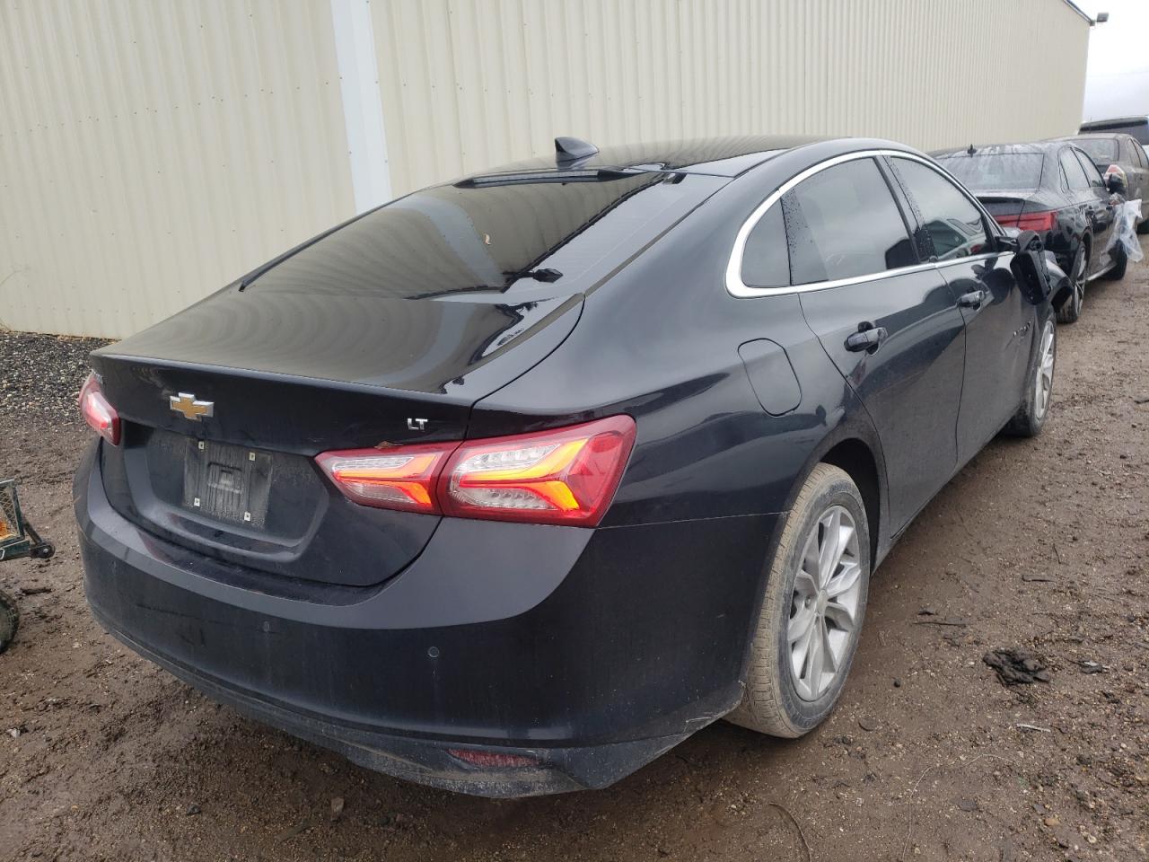 Photo 4 from auction – 2019 CHEVROLET MALIBU LT with VIN 1G1ZD5ST8KF115342