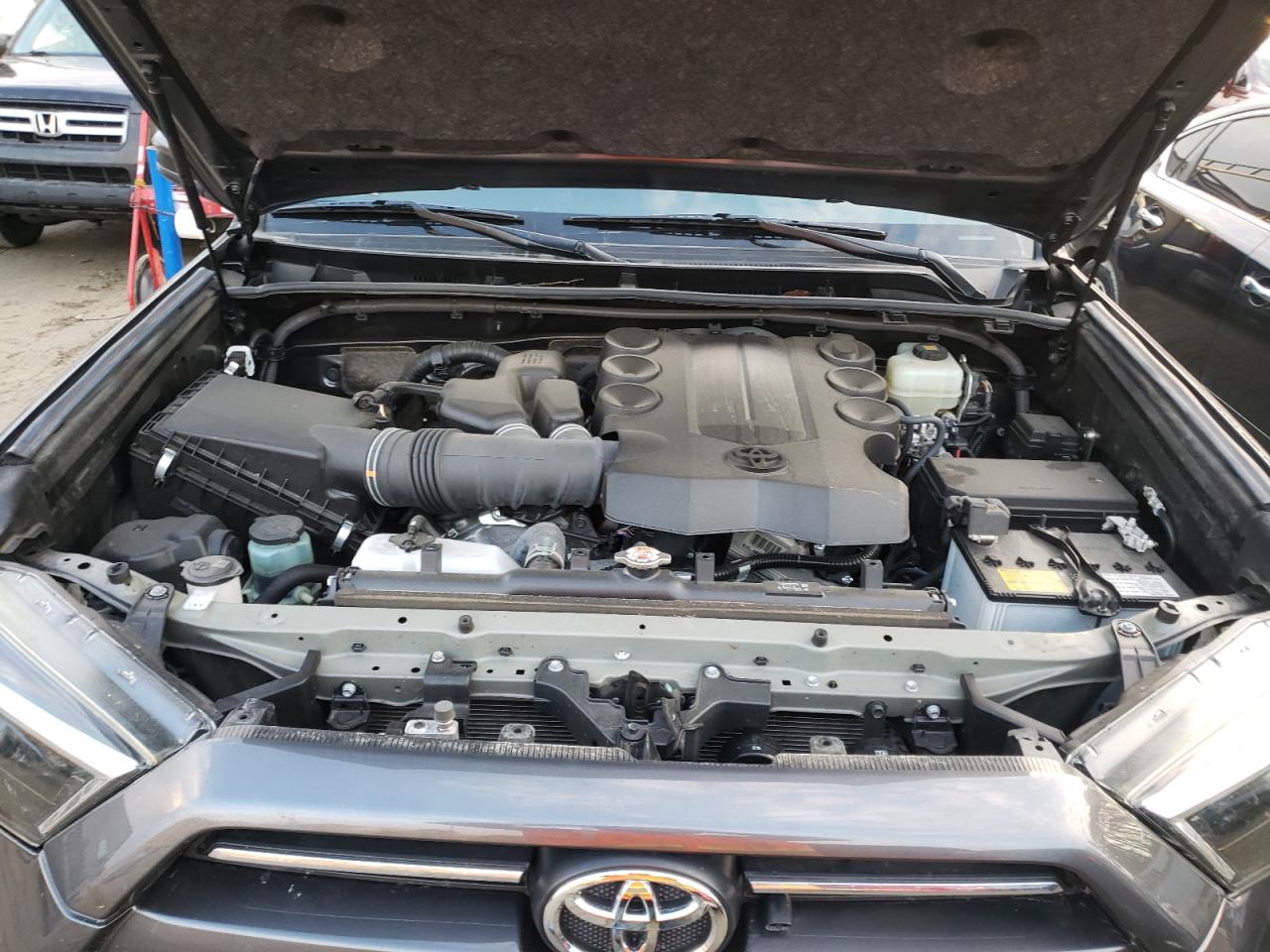 Photo 7 from auction – 2020 TOYOTA 4RUNNER SR with VIN JTEBU5JR9L5778789
