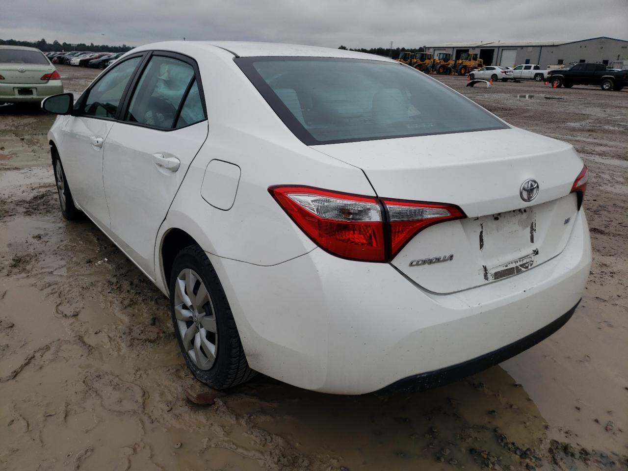Photo 3 from auction – 2015 TOYOTA COROLLA L with VIN 2T1BURHE9FC477042