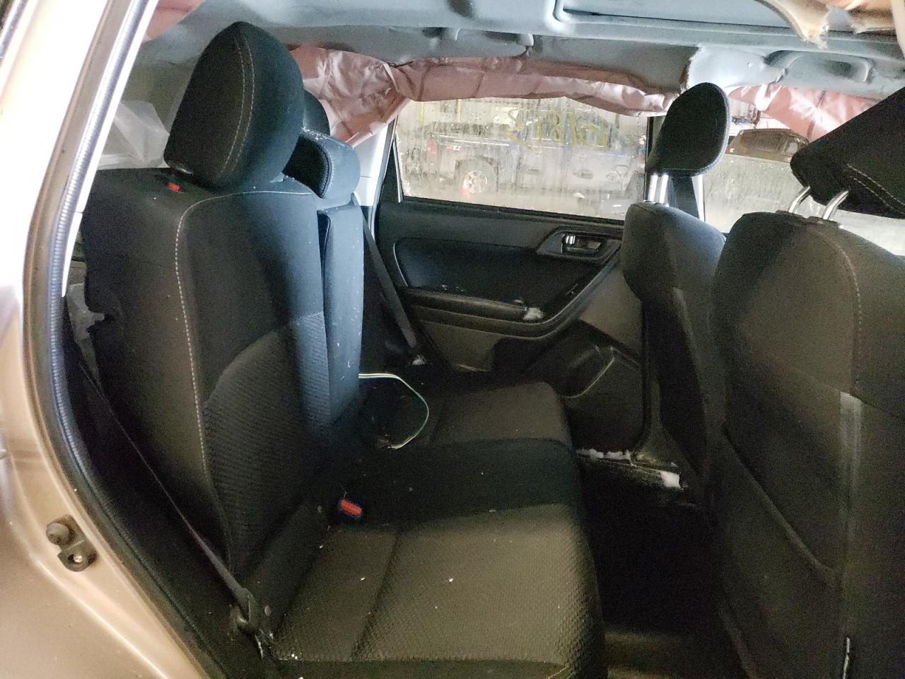 Photo 6 from auction – 2016 SUBARU FORESTER 2 with VIN JF2SJADCXGH535835