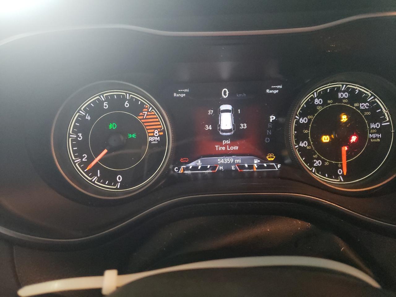 Photo 8 from auction – 2019 JEEP CHEROKEE L with VIN 1C4PJMDX6KD362985