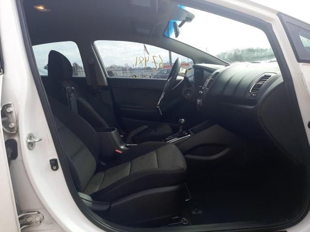 Photo 5 from auction – 2017 KIA FORTE LX with VIN 3KPFK4A79HE085673