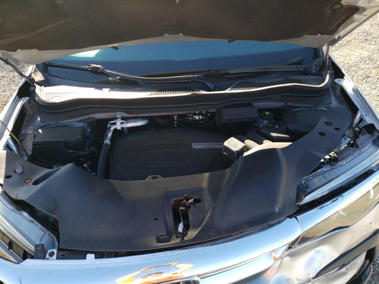 Photo 7 from auction – 2019 HONDA PILOT LX with VIN 5FNYF5H17KB035201