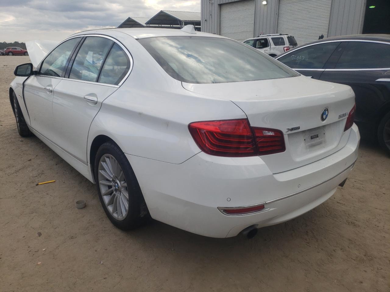 Photo 3 from auction – 2016 BMW 535 XI with VIN WBA5B3C59GG258198
