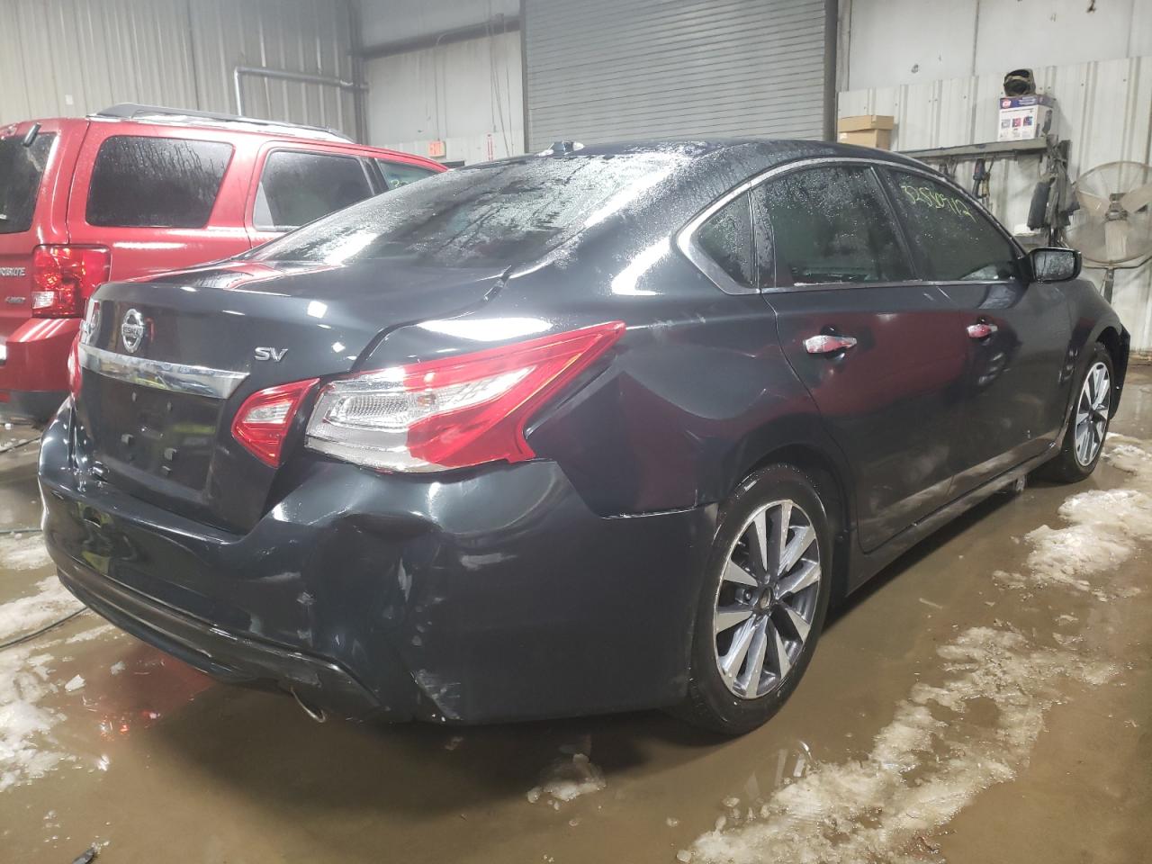 Photo 4 from auction – 2017 NISSAN ALTIMA 2.5 with VIN 1N4AL3AP6HC288339