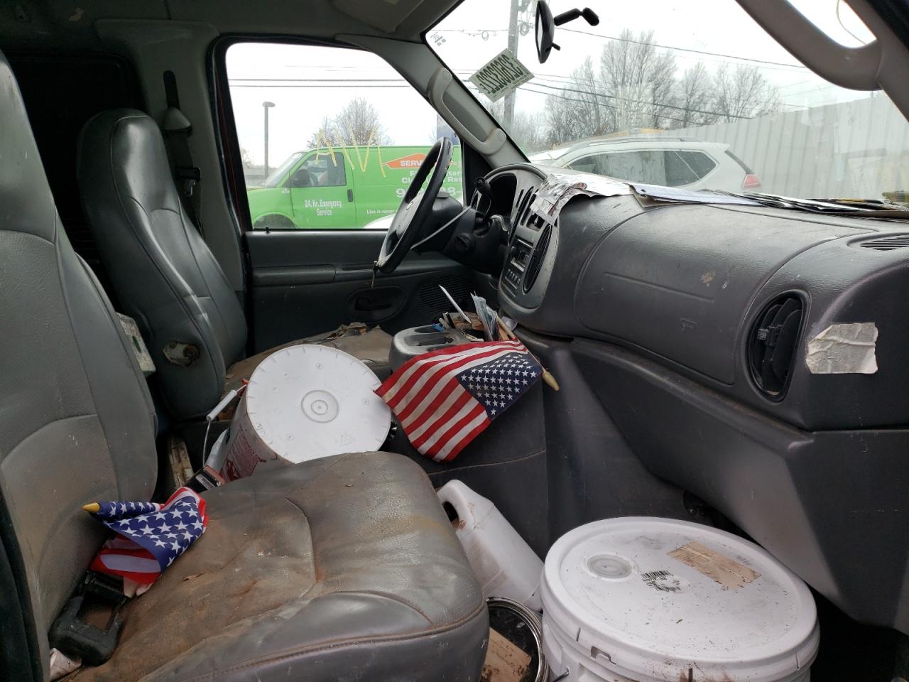 Photo 5 from auction – 2004 FORD ECONOLINE with VIN 1FTRE14W34HA74744