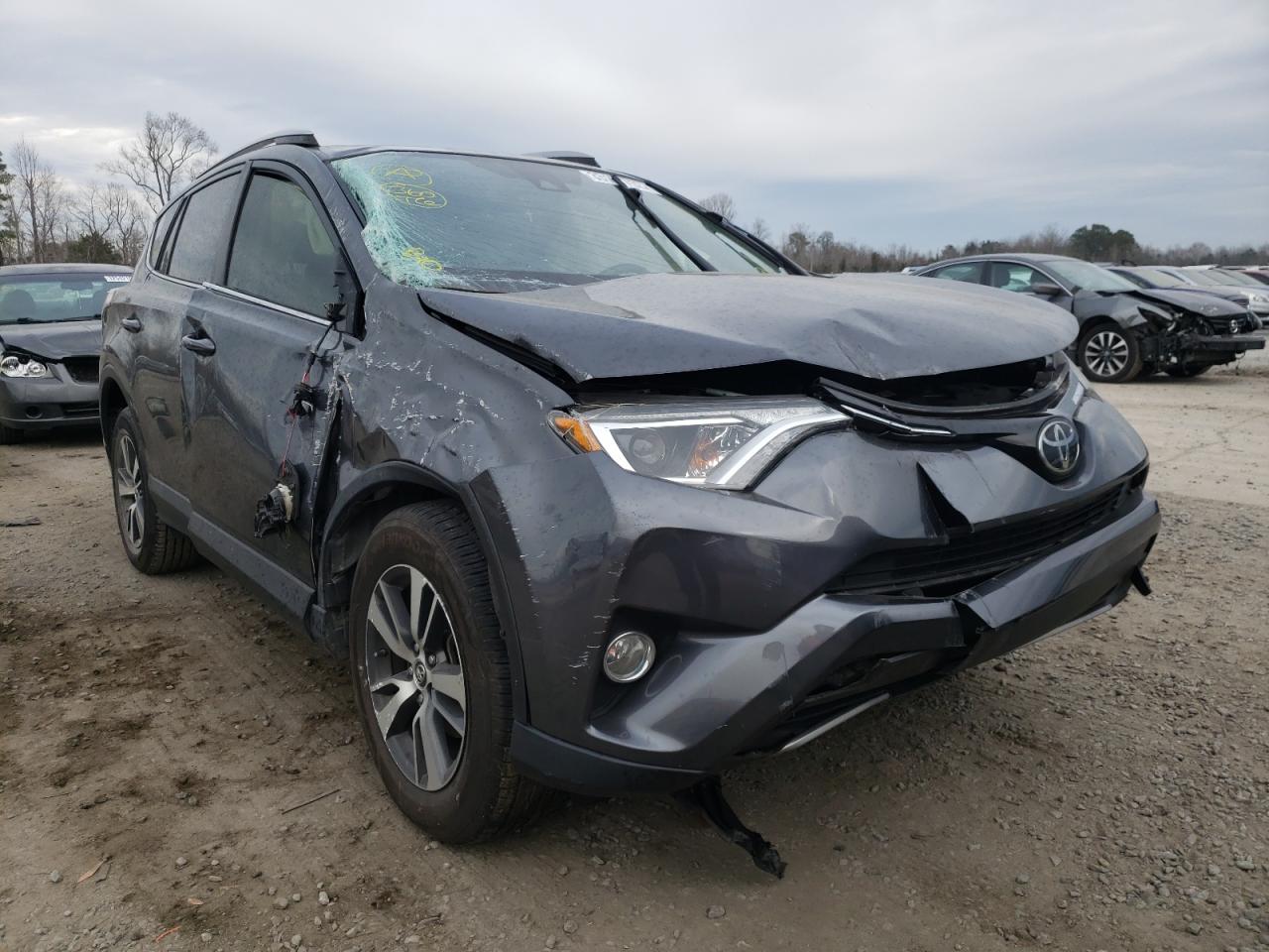 Photo 9 from auction – 2018 TOYOTA RAV4 ADVEN with VIN JTMWFREV0JD124538