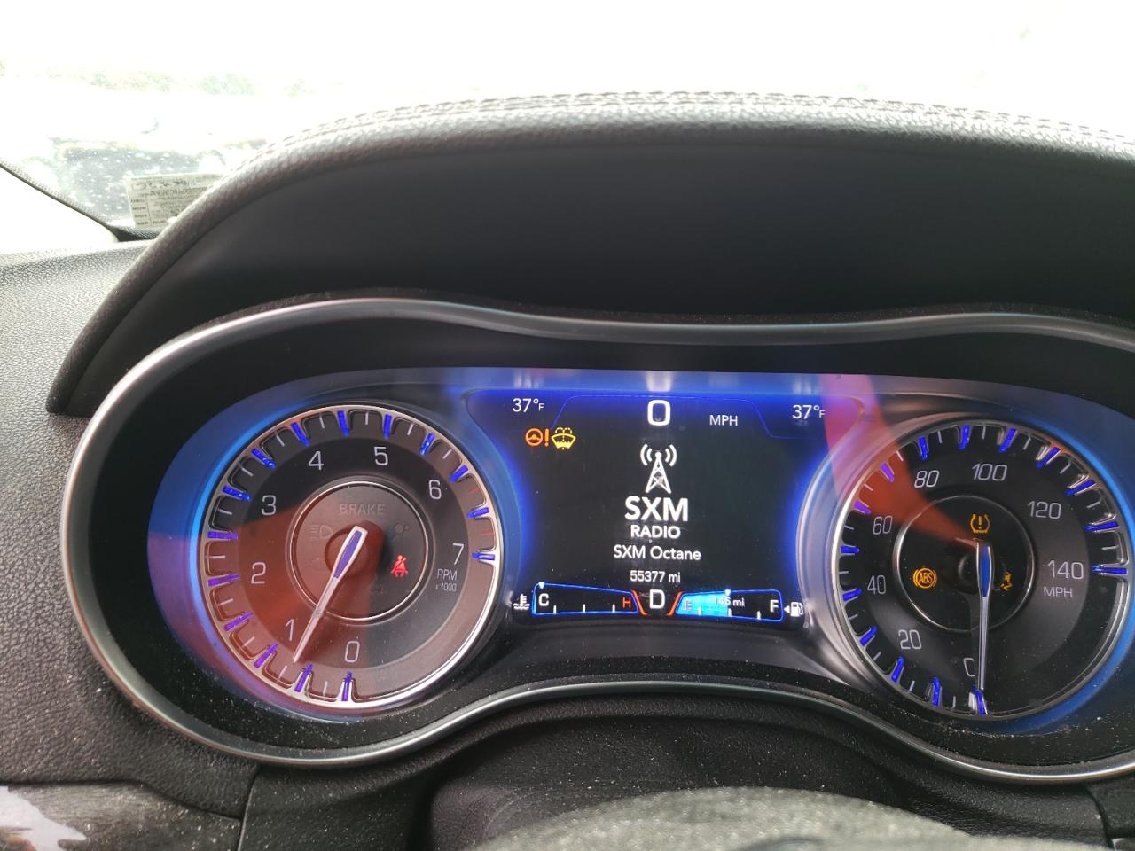 Photo 8 from auction – 2015 CHRYSLER 300 LIMITE with VIN 2C3CCAAG9FH931112
