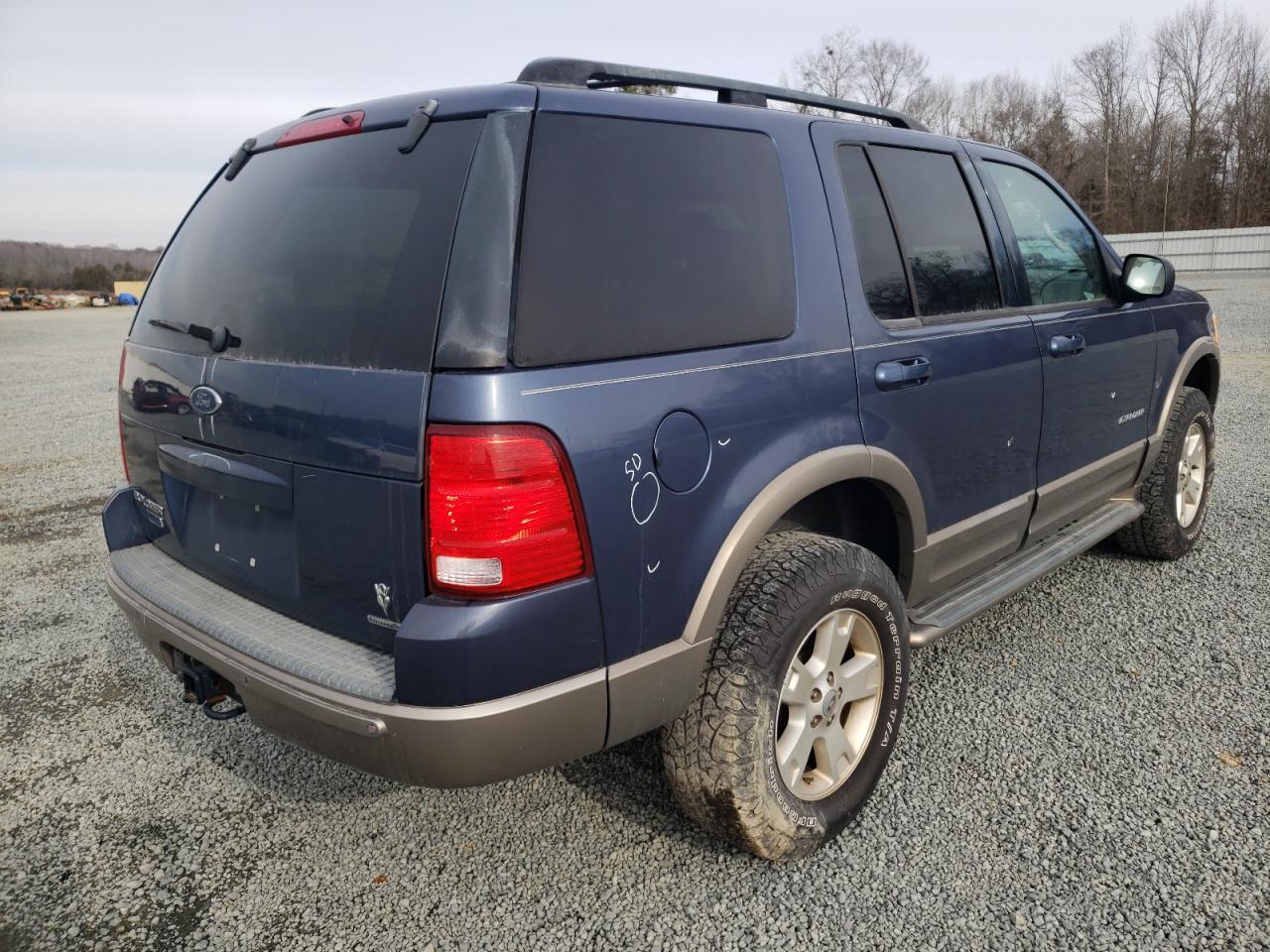 Photo 4 from auction – 2004 FORD EXPLORER E with VIN 1FMDU74W54UB70099