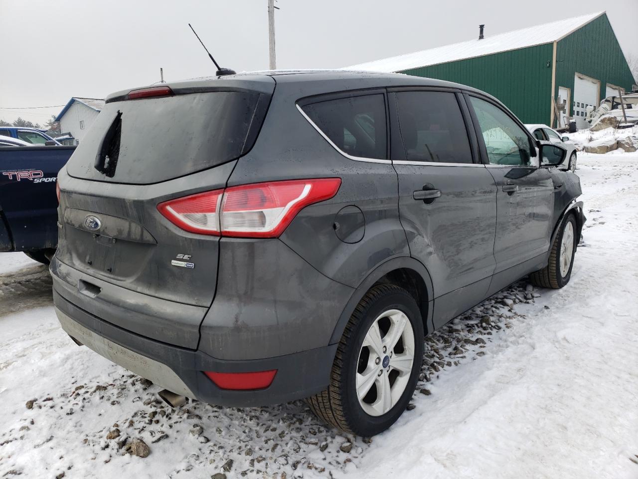 Photo 4 from auction – 2016 FORD ESCAPE SE with VIN 1FMCU9GX6GUB64487