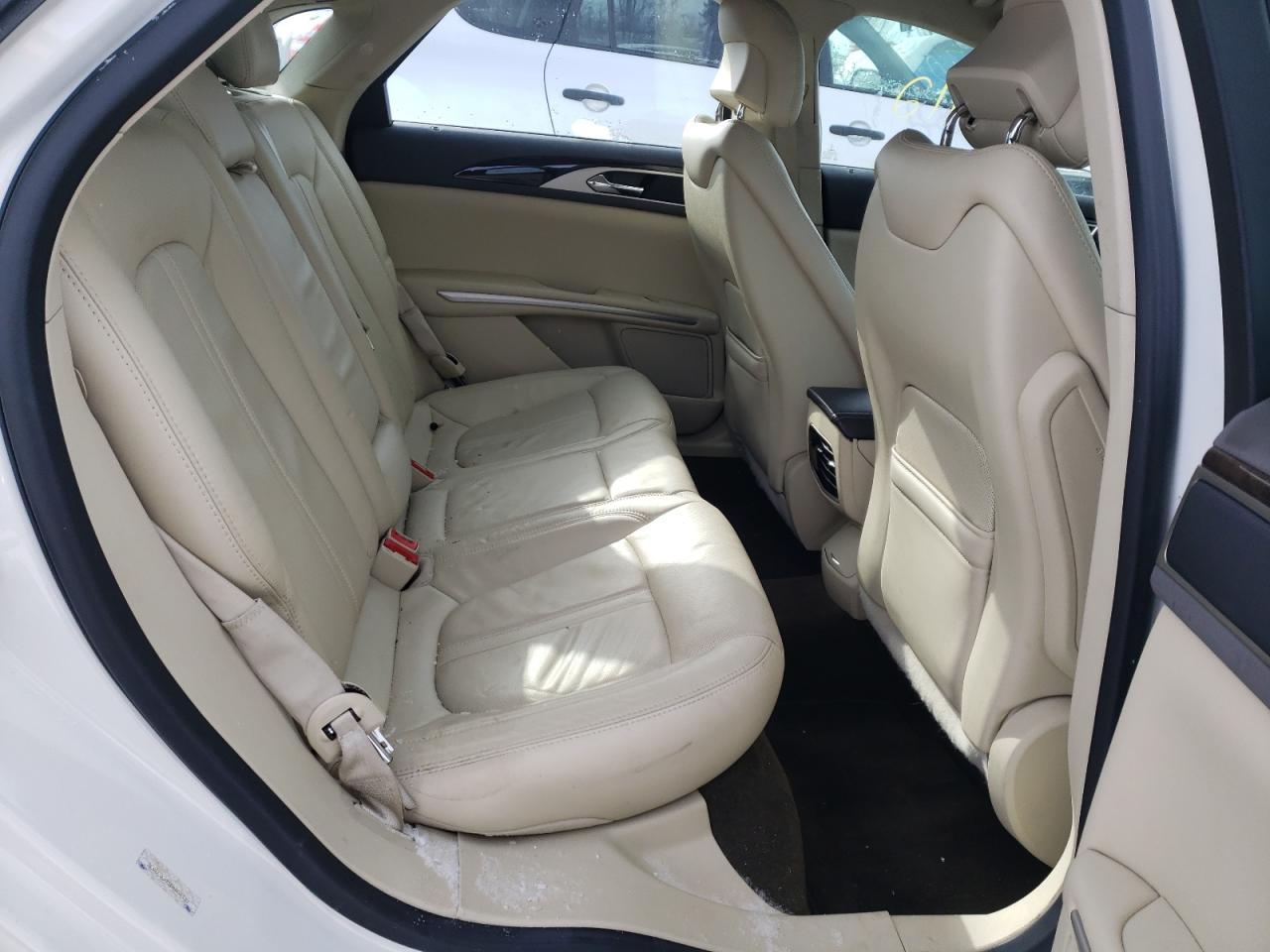 Photo 6 from auction – 2013 LINCOLN MKZ with VIN 3LN6L2J93DR806121