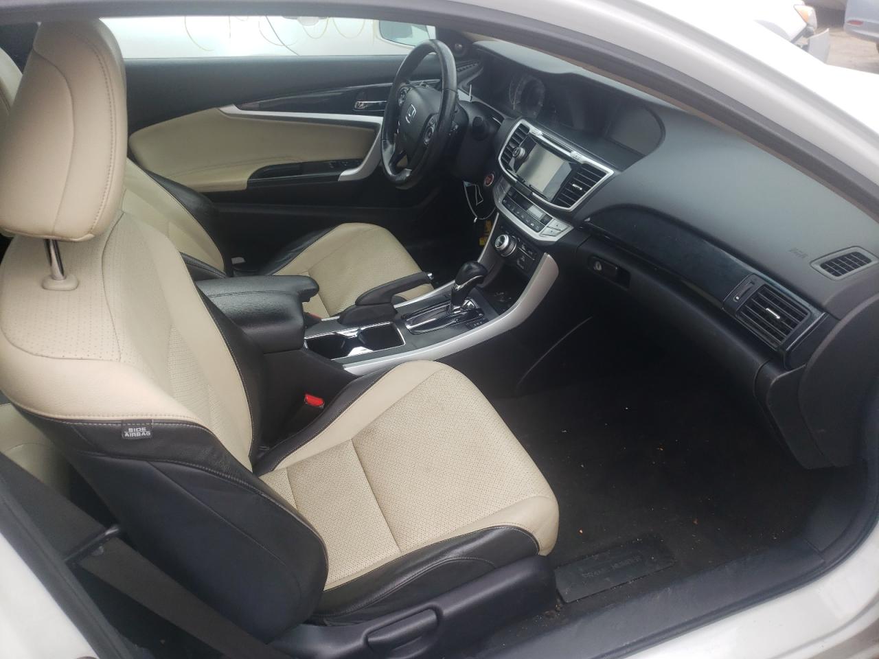 Photo 5 from auction – 2013 HONDA ACCORD EXL with VIN 1HGCT2B84DA002998