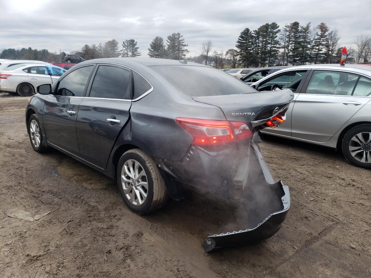 Photo 3 from auction – 2016 NISSAN SENTRA S with VIN 3N1AB7AP3GY337302