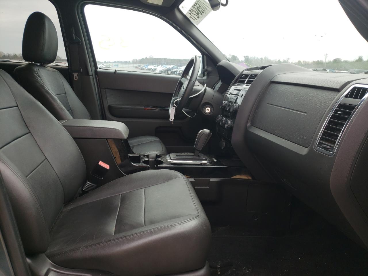 Photo 5 from auction – 2011 FORD ESCAPE LIM with VIN 1FMCU9EG4BKC51702