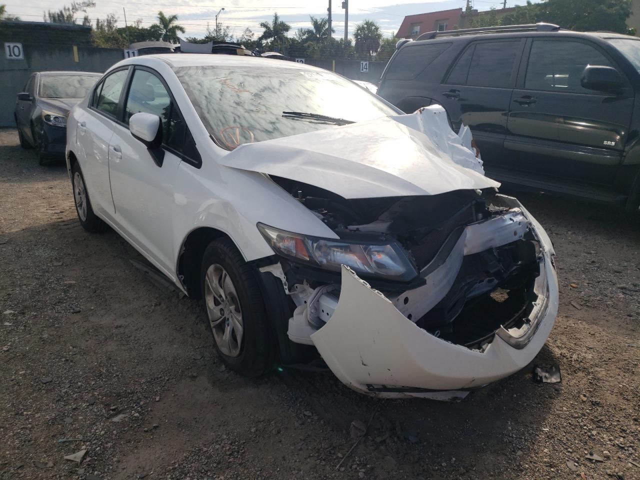 HONDA CIVIC LX 2015 with VIN 19XFB2F50FE034314 - Photo from auction
