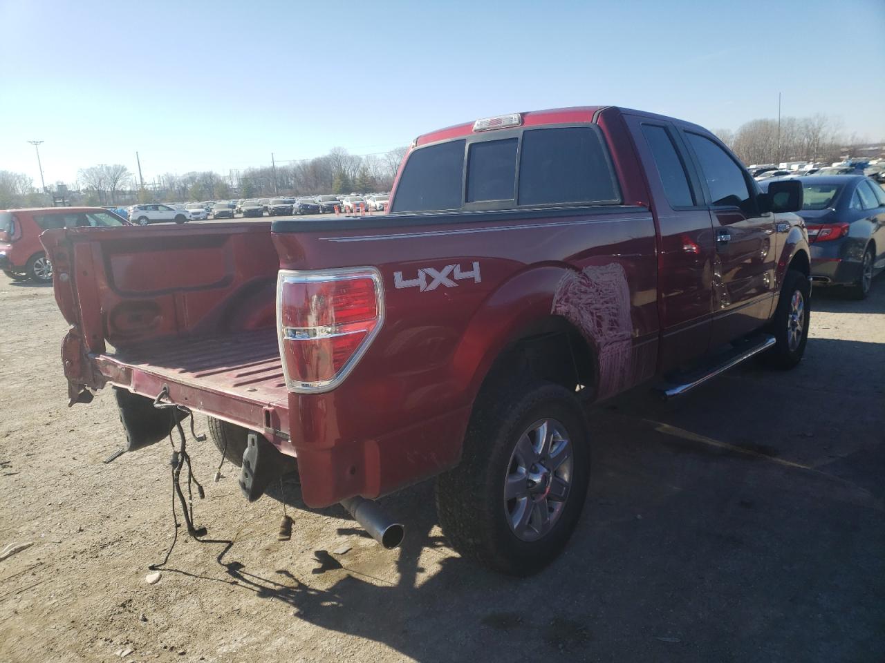 Photo 4 from auction – 2013 FORD F150 SUPER with VIN 1FTFX1EF4DKG53644