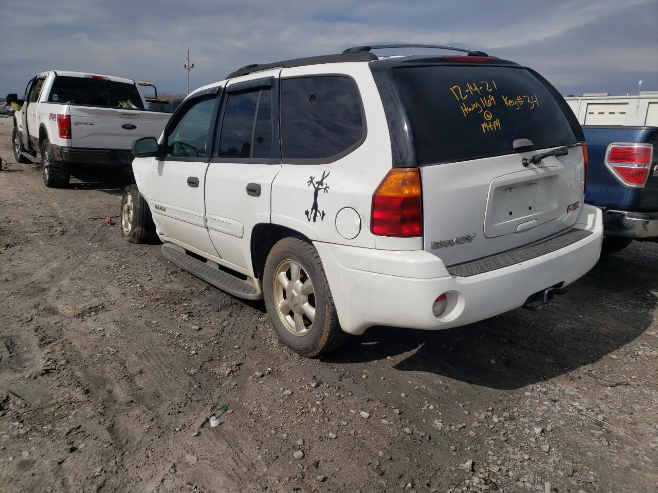 Photo 3 from auction – 2002 GMC ENVOY with VIN 1GKDS13S122242449