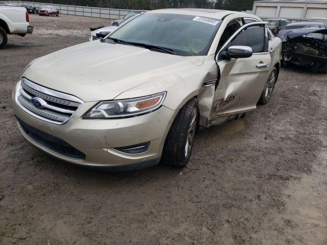 Photo 11 from auction – 2011 FORD TAURUS LIM with VIN 1FAHP2FW1BG188534