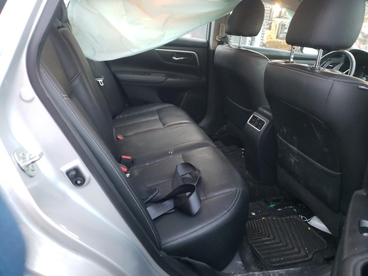 Photo 6 from auction – 2017 NISSAN ALTIMA 2.5 with VIN 1N4AL3AP0HC248189