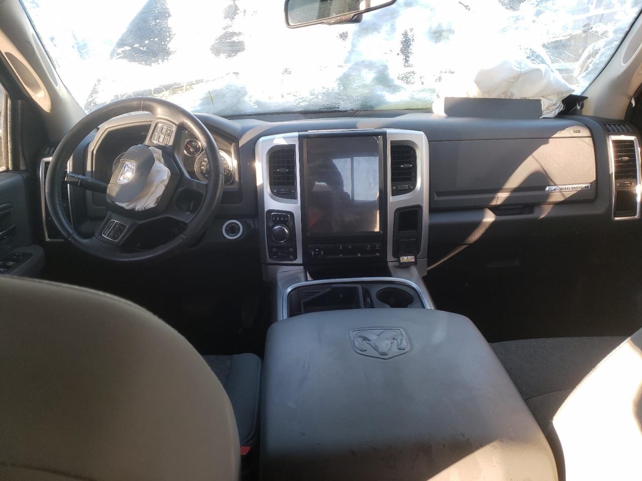 Photo 9 from auction – 2016 RAM 1500 SLT with VIN 3C6RR7LT2GG250171