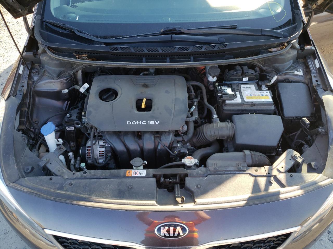 Photo 7 from auction – 2018 KIA FORTE LX with VIN 3KPFK4A76JE190063