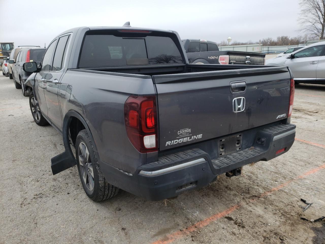 Photo 3 from auction – 2018 HONDA RIDGELINE with VIN 5FPYK3F77JB007234
