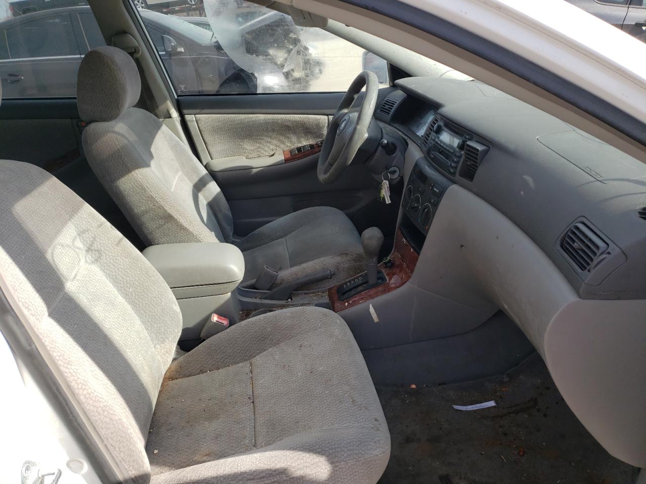 Photo 5 from auction – 2003 TOYOTA COROLLA CE with VIN 1NXBR32EX3Z083468