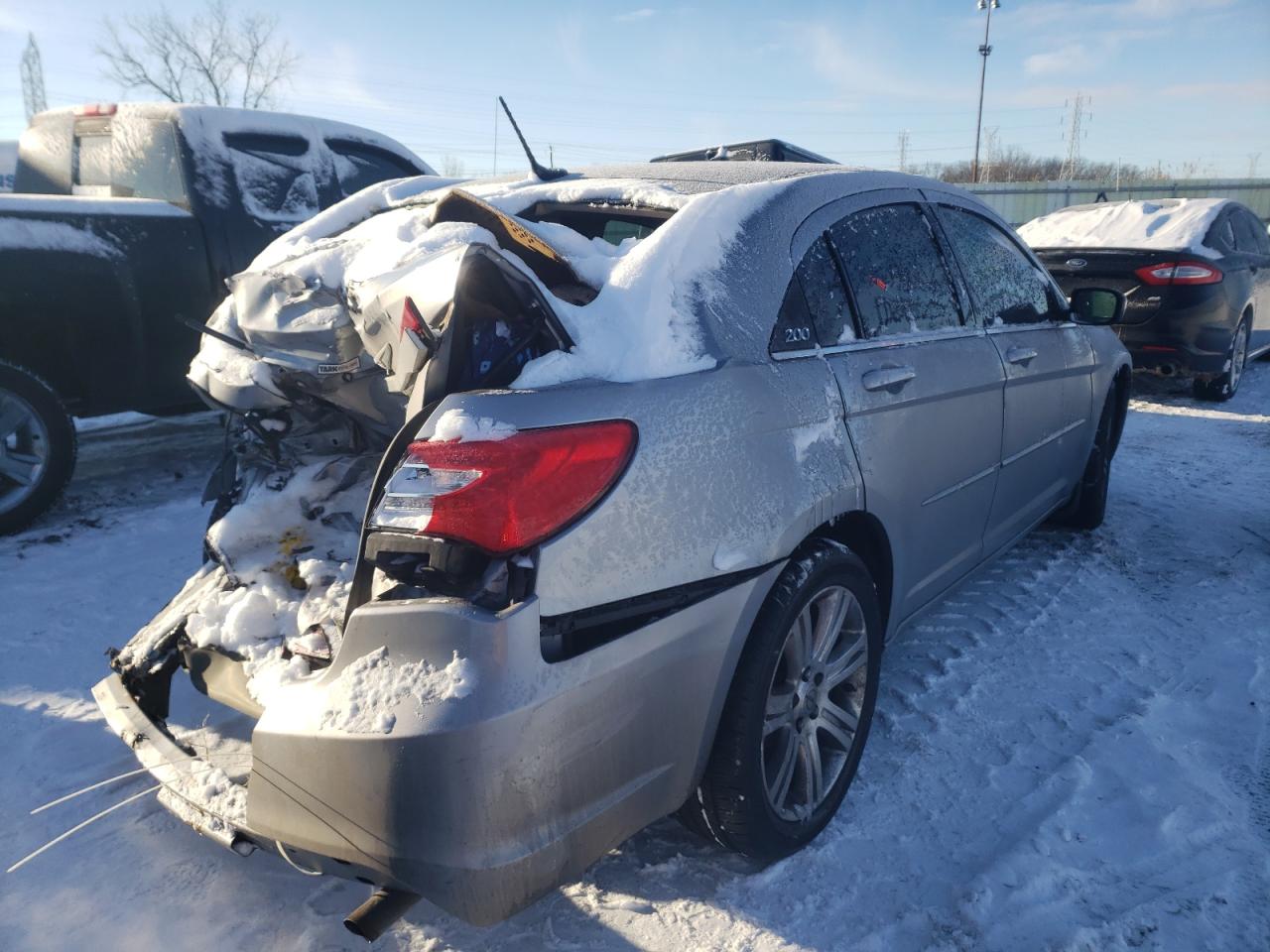 Photo 4 from auction – 2013 CHRYSLER 200 TOURIN with VIN 1C3CCBBB5DN773025