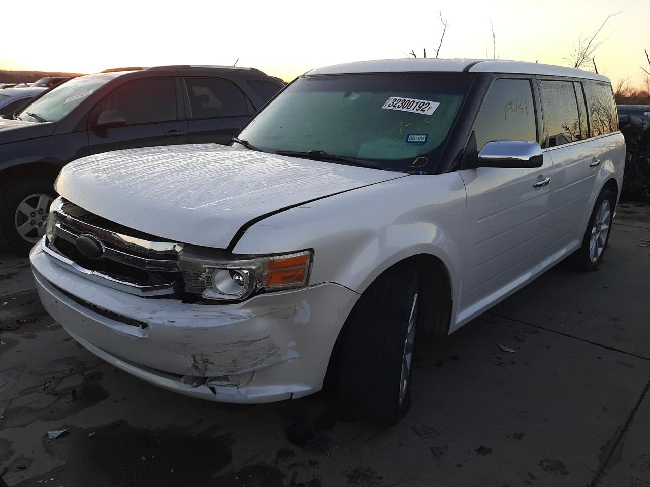 Photo 2 from auction – 2011 FORD FLEX LIMIT with VIN 2FMGK5DC4BBD34930