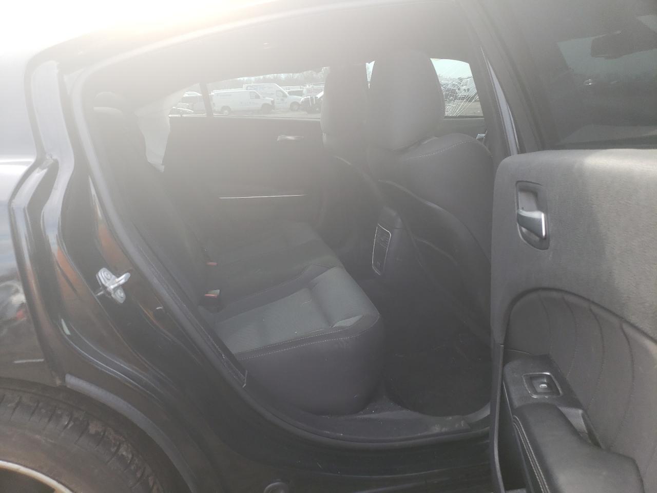 Photo 6 from auction – 2016 DODGE CHARGER SX with VIN 2C3CDXHGXGH326832